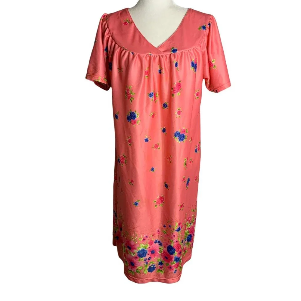Vintage Lati Fashion MuuMuu House Dress XL Pink Floral V Neck Short Sleeve - Picture 1 of 7